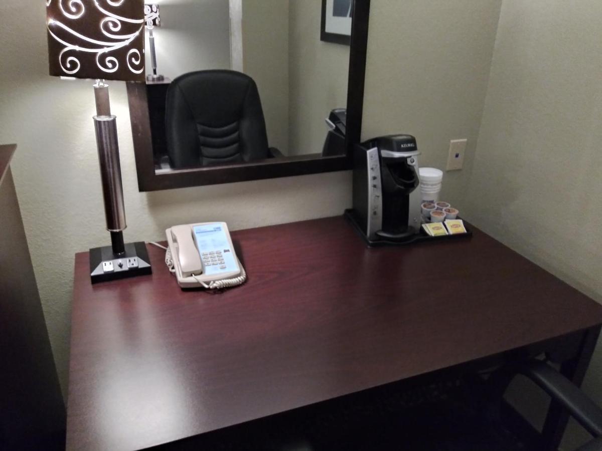 Holiday Inn Express Pittsburgh West - Greentree, An Ihg Hotel Crafton Buitenkant foto