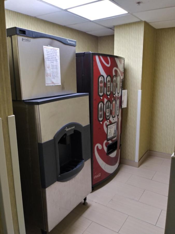 Holiday Inn Express Pittsburgh West - Greentree, An Ihg Hotel Crafton Buitenkant foto