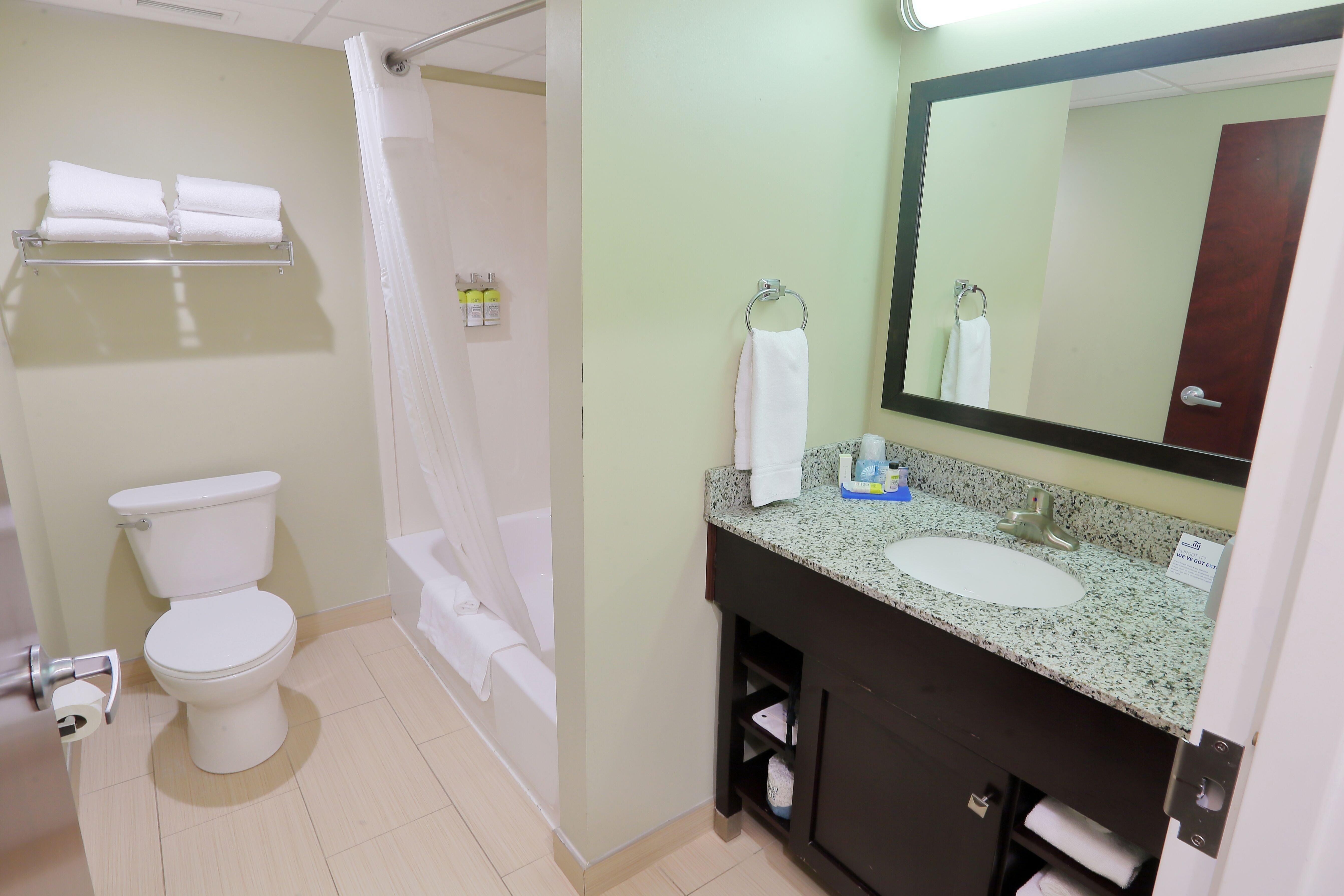 Holiday Inn Express Pittsburgh West - Greentree, An Ihg Hotel Crafton Buitenkant foto