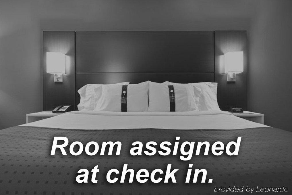Holiday Inn Express Pittsburgh West - Greentree, An Ihg Hotel Crafton Buitenkant foto