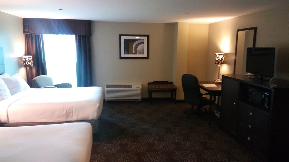Holiday Inn Express Pittsburgh West - Greentree, An Ihg Hotel Crafton Buitenkant foto